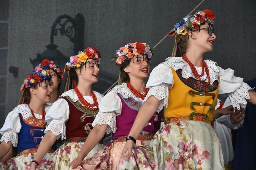 Legnicki Festiwal Kultur "Kto siedzi na miedzi".
