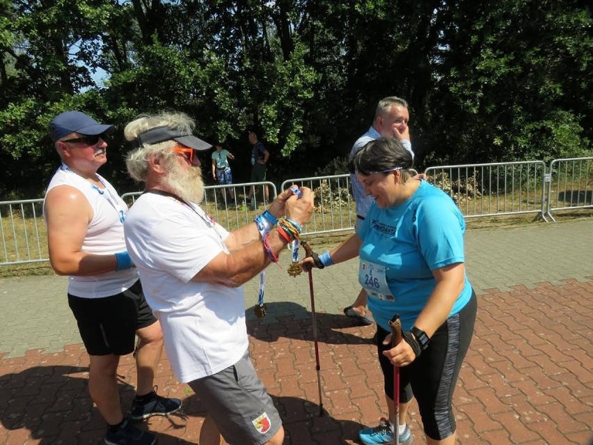 Amatorzy Nordic Walking rywalizowali w IV Biegu Neptuna [ZDJĘCIA]