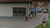 Mieszkańcy podkonińskich wsi złapani przez Google Street View. Co robili?