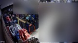 Ukradł ze sklepu w Gdańsku kurtkę wartą 800 zł. Rozpoznajesz go? Skontaktuj się z policją [wideo]