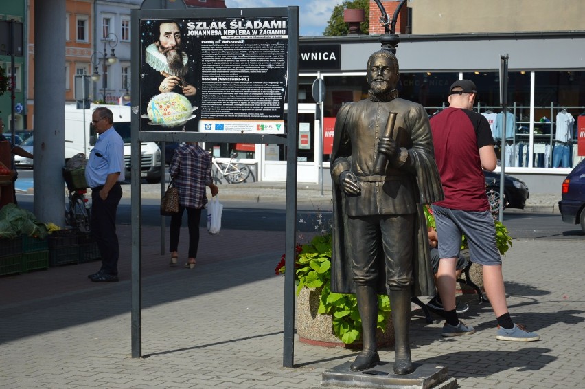 Lp.   Nazwisko kobiety mężczyźni RAZEM...