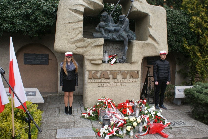 79.rocznica zbrodni katyńskiej. Uroczyste obchody w Kaliszu. ZDJĘCIA