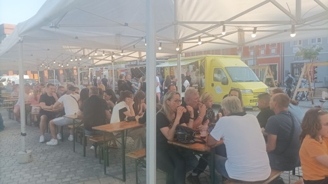 W miniony weekend w Jaworznie na pewno nikt nie chodził głodny. Na płytę miejskiego rynku kolejny raz zawitały food trucki.
