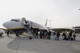 Promocja na loty z Łodzi do Londynu i East Midlands z okazji 2,5-mln pasażera Ryanair [ZDJĘCIA]