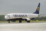 Skandal na Lotnisku Chopina. Ryanair odleciał przed czasem zostawiając 20 pasażerów