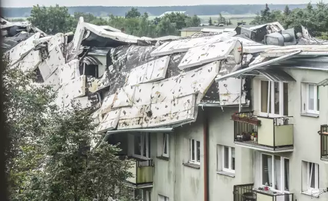 Zobacz zdjęcia ze zniszczeń w Bydgoszczy.


Ponad 110 tysięcy mieszkańców województwa bez prądu.

