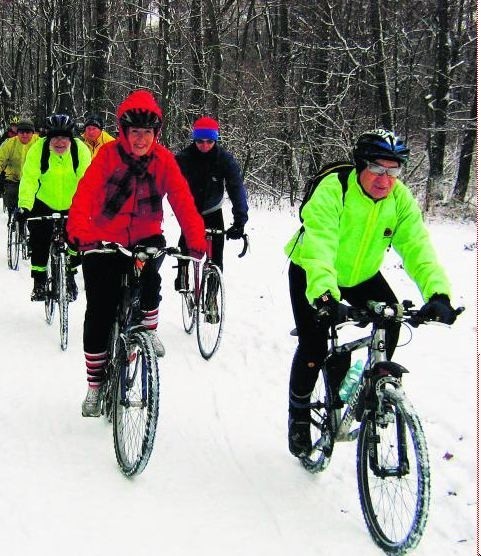 Chętnych na rowerową przejażdżkę nie brakuje też zimą