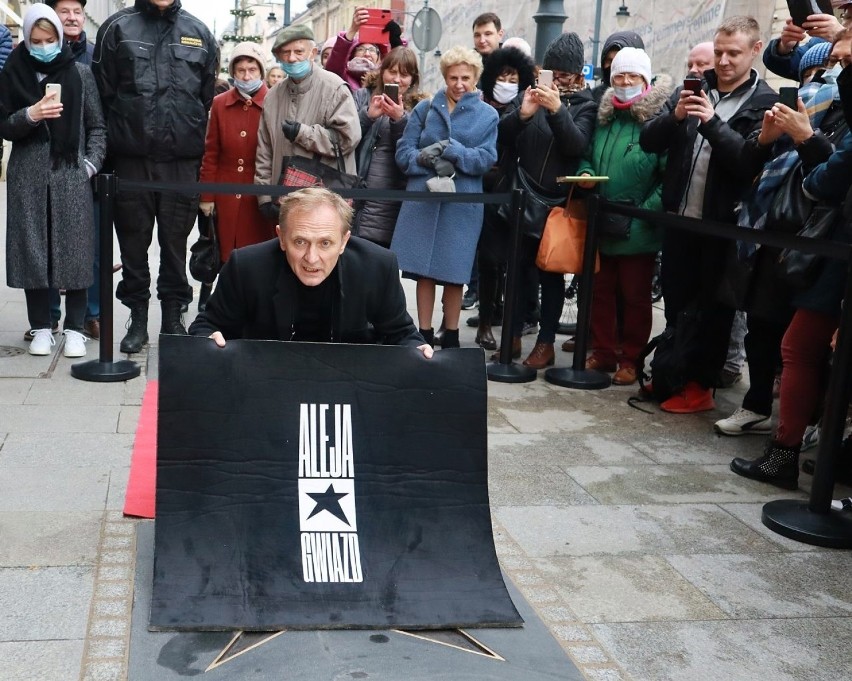 Andrzej Chyra w Łódzkiej Alei Gwiazd na ulicy Piotrkowskiej 