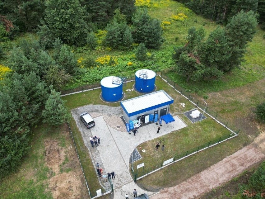 Powiat chrzanowski. Otwarto nowe ujęcie wody w Czyżówce. Doskonałej jakości woda trafi do mieszkańców. Zobacz ZDJĘCIA 