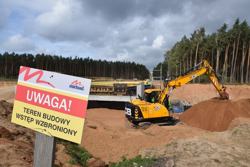 Budowa obwodnicy Olesna, będącej fragmentem drogi...