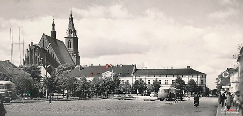 Rynek w Olkuszu na przełomie lat 60. i 70. ubiegłego wieku