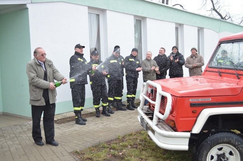 Samochód dla OSP Wierzchownia