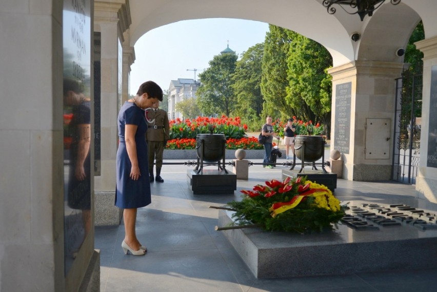 76 rocznica II wojny światowej. Prezydent Warszawy złożyła...