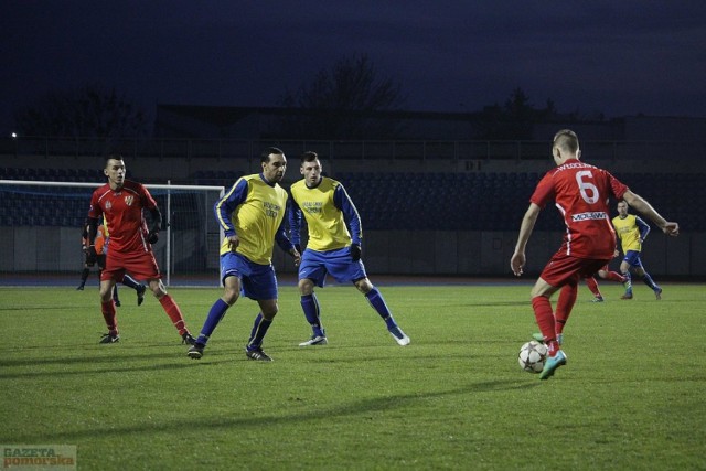 Na stadionie OSiR bramki strzelili: Piotr Gląba (6), Piotr Charzewski (63, 82).