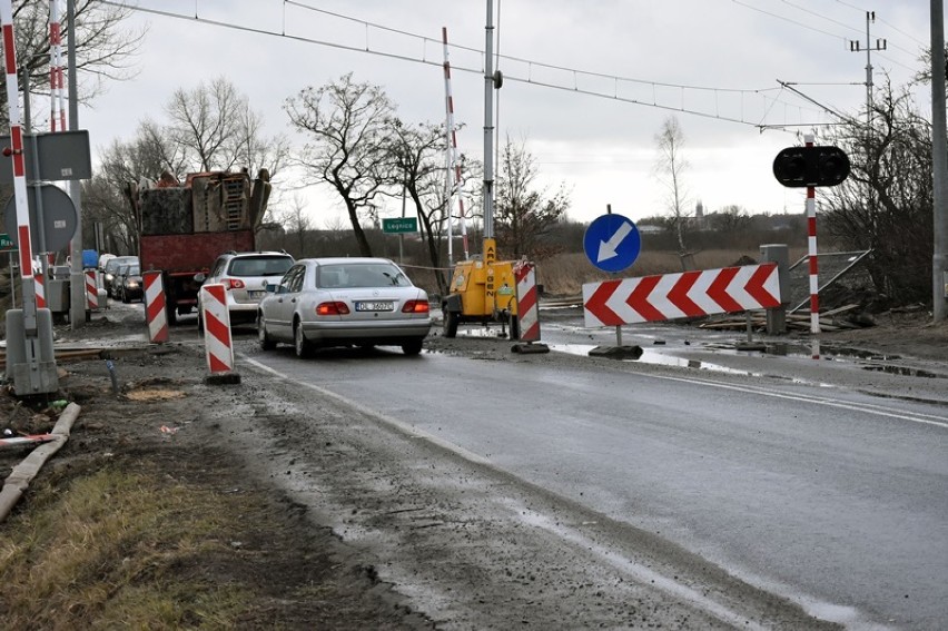 Remont linii kolejowej Legnica - Rudna Gwizdanów [ZDJĘCIA]