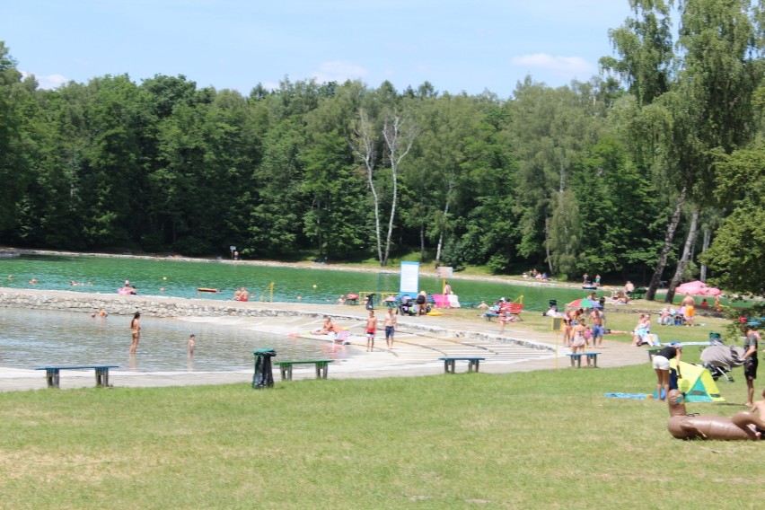 Zabrze: Mieszkańcy korzystają z pogody na Kąpielisku Leśnym. ZDJĘCIA