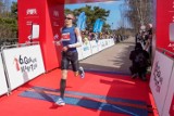 6. Gdańsk Maraton: Grzegorz Kujawski z Pucka na podium! Pokazał, że potrafi biegać na niemiłosiernie długich dystansach