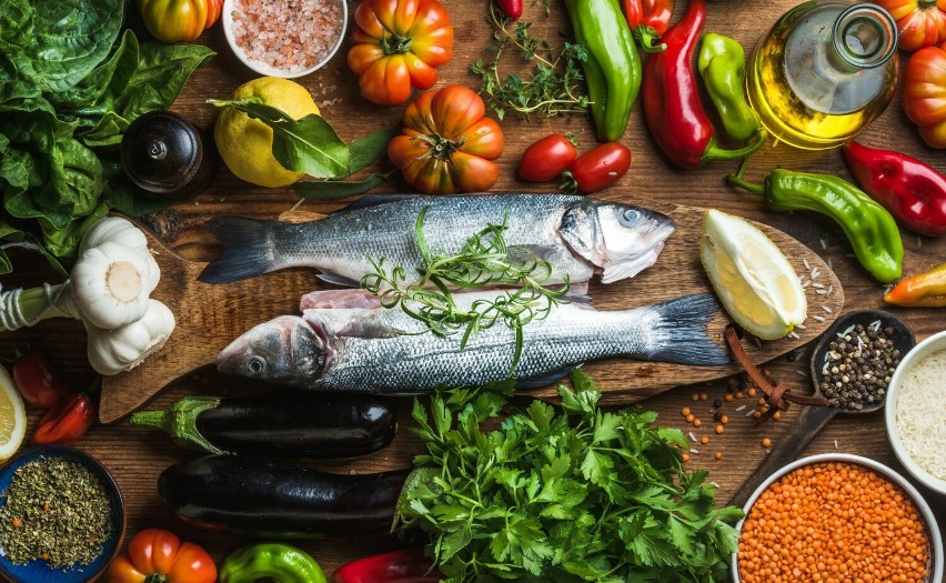 W diecie śródziemnomorskiej ważnym produktem są ryby,...