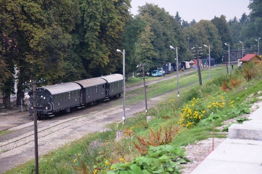 Kasina Wielka jak Bezdany. Michał Rosa kręcił tam sceny do filmu "Piłsudski"