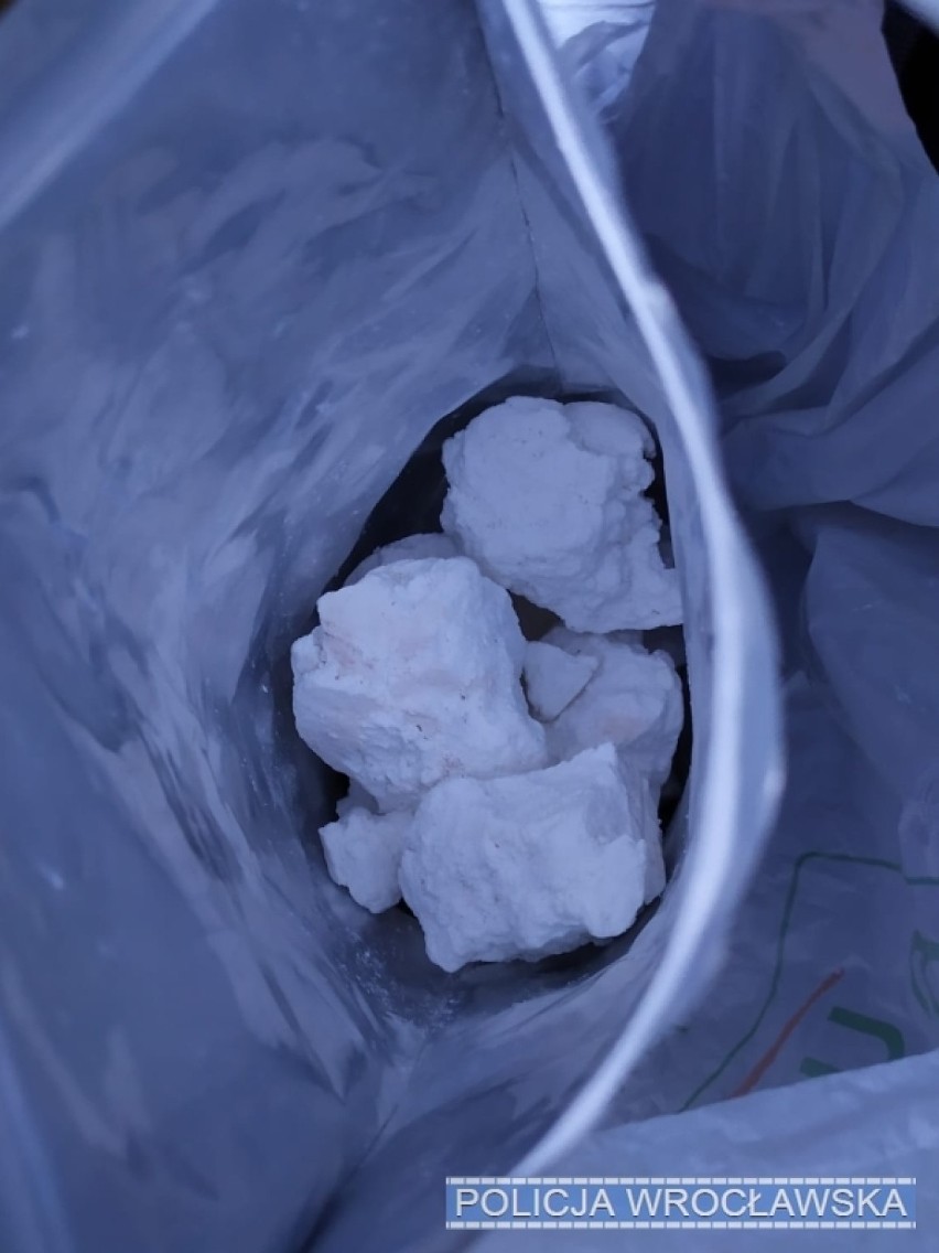 Sąsiedzi przypadkiem pomogli w skonfiskowaniu kilku tysięcy porcji amfetaminy