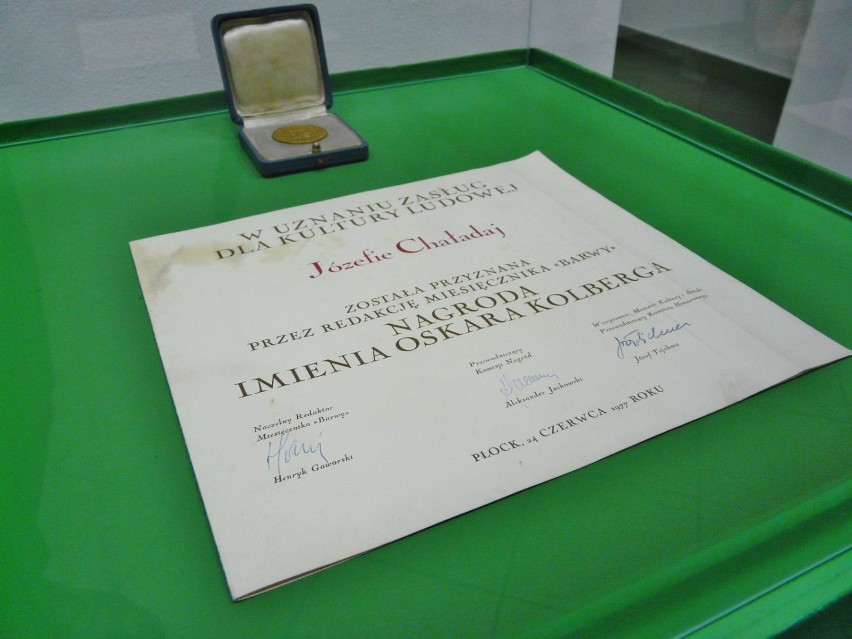 Wystawa wycinanek Józefy Chaładaj w Muzeum Okręgowym w Sieradzu