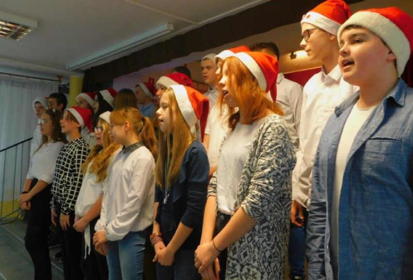 Malbork. Festiwal Kolęd i Pastorałek „Hej kolęda, kolęda…” dla podstawówek. "Dziewiątka" czeka na zgłoszenia 