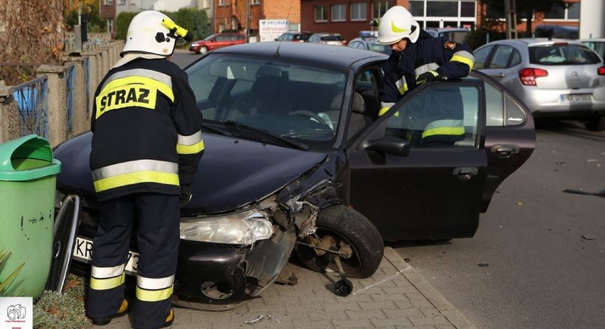 STRAŻACY W AKCJI: Dziś 1 listopada. Kolizji niestety nie brakuje.Uważajcie na siebie! [ZDJĘCIA]