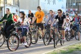 Łódzka Masa Krytyczna: protest przeciwko niewybudowanej drodze dla rowerów na Widzew