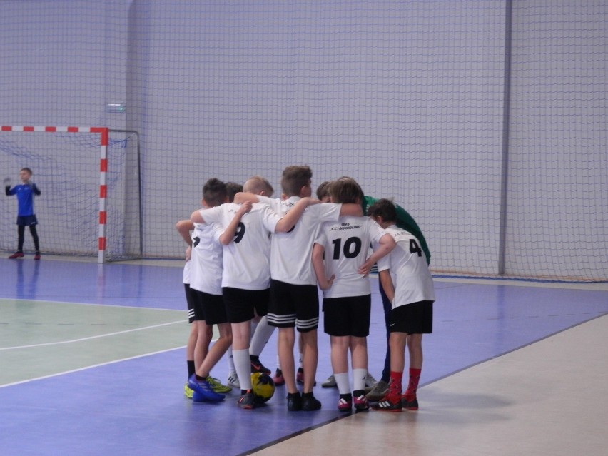 Sporting Leźno i APK Jedynka Kartuzy zwycięzcami Pucharu Halowej Ligi Juniorów