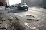Ulice wstydu w Świętochłowicach. Mieszkańcy wskazali najbardziej zaniedbane drogi w mieście. Poznaj LISTĘ