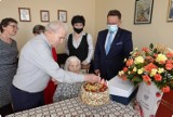 Maria Wentrys z Karniowic w gminie Trzebinia skończyła 100 lat. Były życzenia, kwiaty i upominki [ZDJĘCIA] 