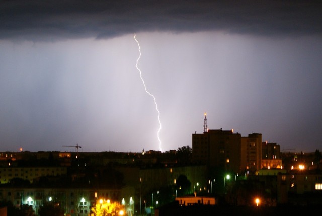 Dzisiaj w regionie możliwe są burze.