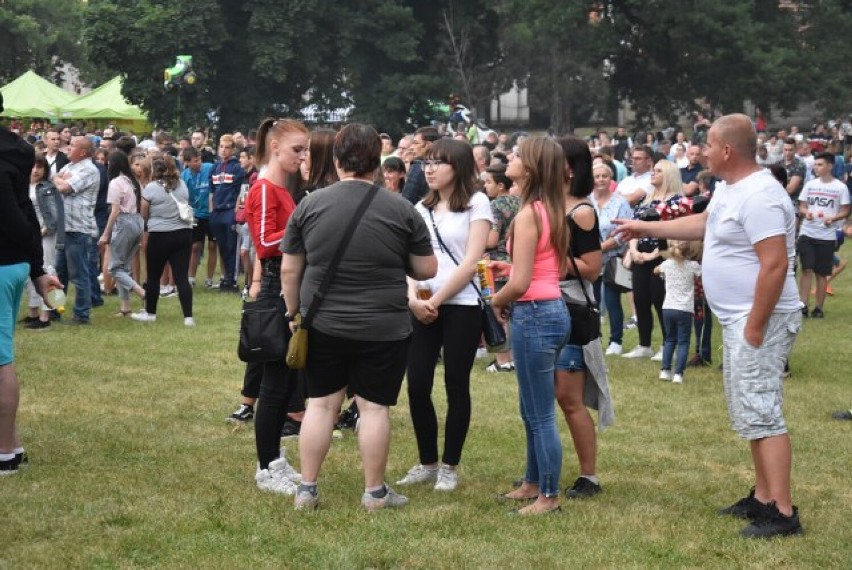 WRZEŚNIA: „Powitanie lata 2021” w Miłosławiu. Gwiazdą wieczoru Piękni i Młodzi oraz Letni Chamski Podryw [FOTORELACJA]