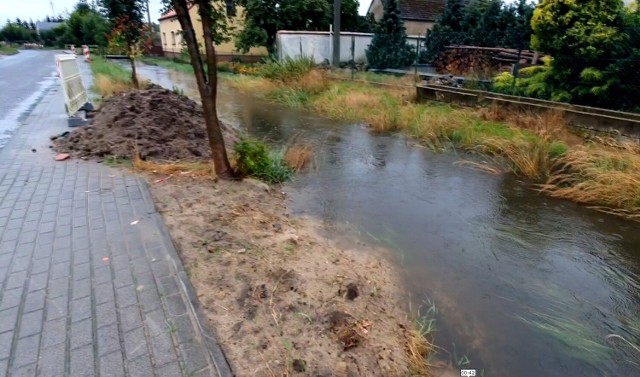 Na Leszno i okolice spadło w weekend 5-6 sierpnia 2023 aż 80 litrów wody na metr kwadratow