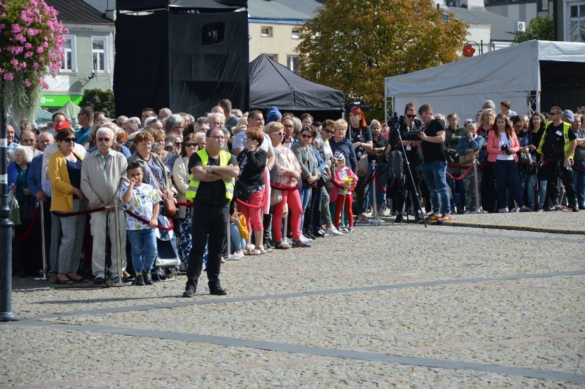 Święto Kwiatów 2019: świąteczna parada na Rynku i wizyta Prezydenta RP [ZDJĘCIA i FILM]