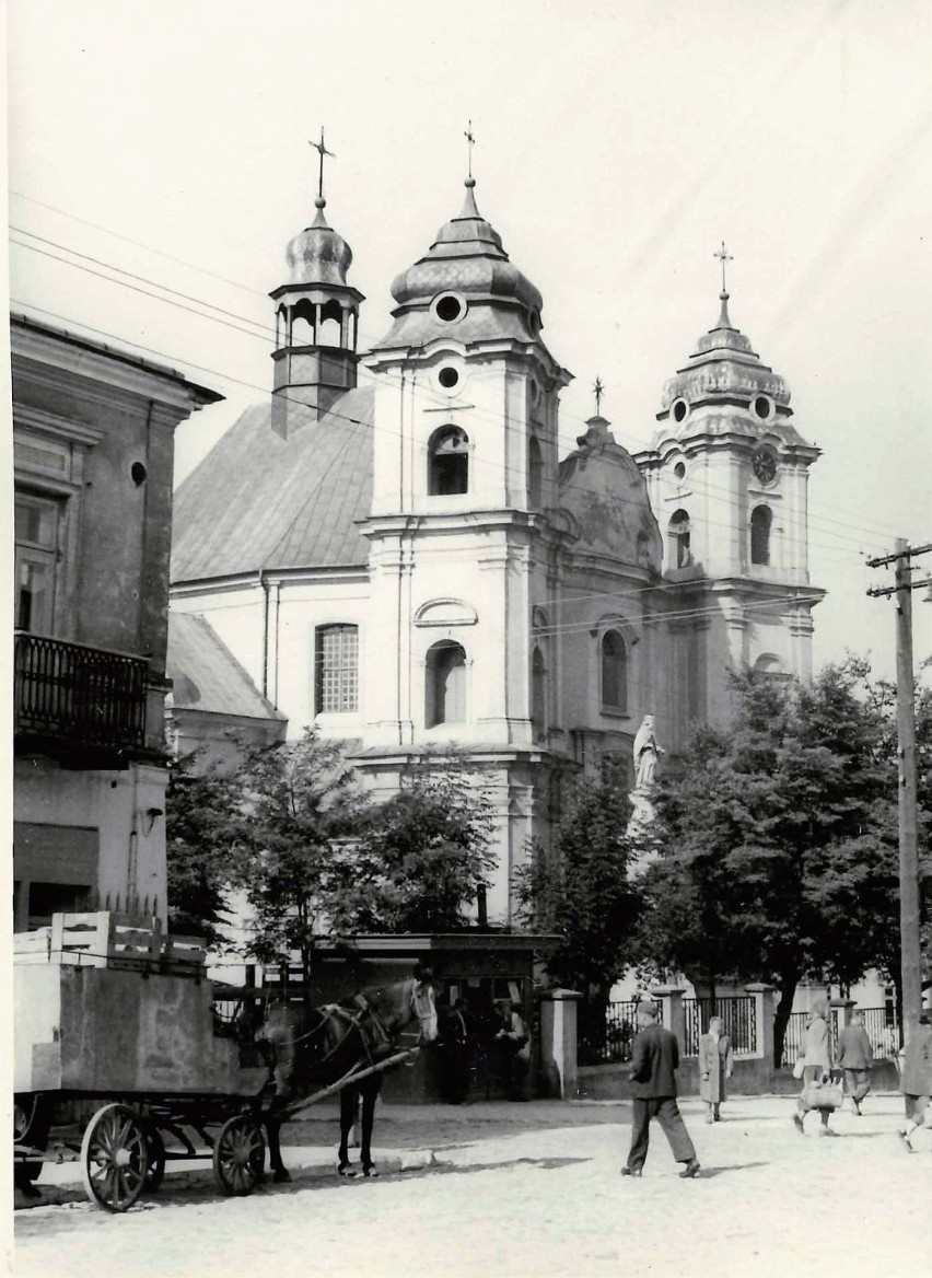 Chełm, 1954 r.

Kościół rzymskokatolicki pw. Rozesłania...