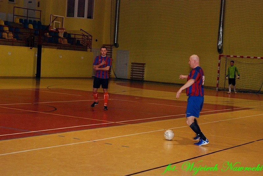 Galacticos i Agrofarma Gołaszewo bez porażki w 6 kolejce Choceńskiej Lidze Futsalu [zdjęcia]