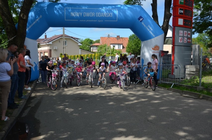 Wszyscy są zwycięzcami.Wyścig Tuga Tour  - święto młodych cyklistów w Nowym Dworze Gdańskim