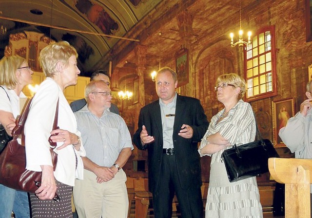 Drewniany kościół w Skomlinie w ubiegłym roku zwiedzała wojewoda Jolanta Chełmińska