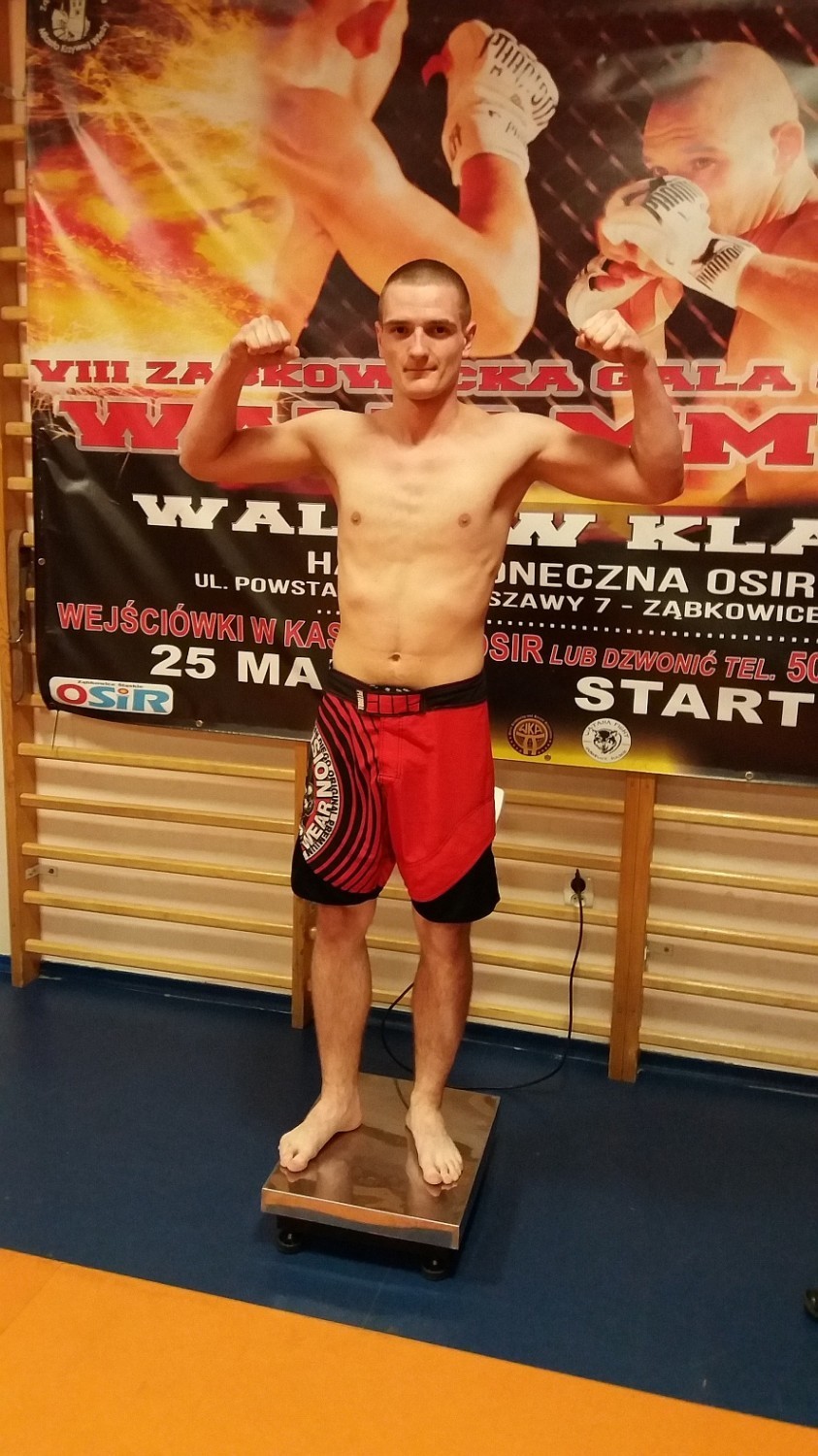 Filip Krych z Barcina Wsi zwyciężył przez knockout techniczny [zdjęcia] 