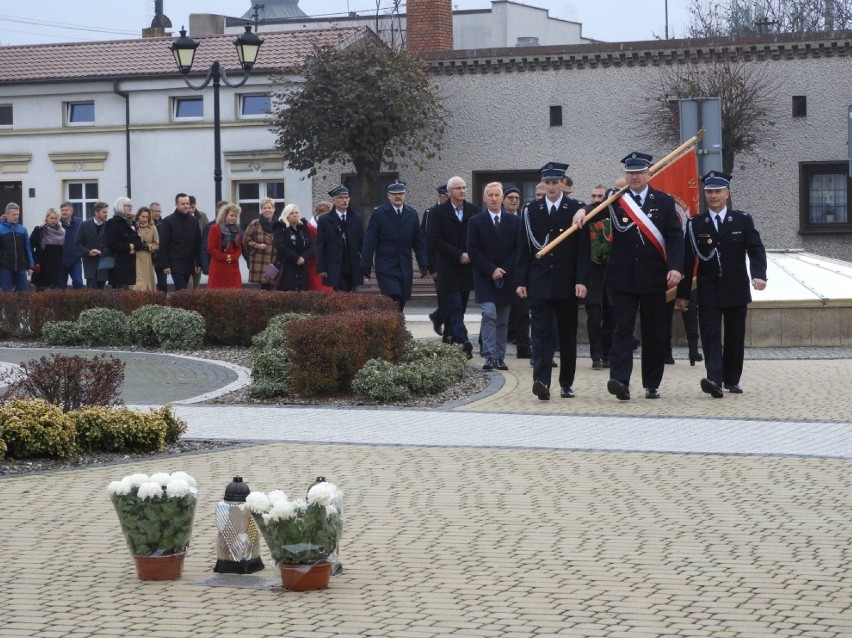 Piaski. Mieszkańcy przez cały dzień świętowali z okazji 101. rocznicy odzyskania niepodległości [ZDJĘCIA] 