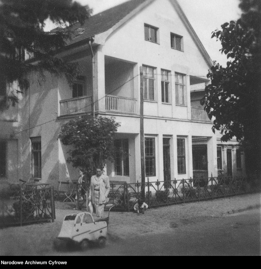 Zabytkowe zdjęcia z Międzyzdrojów. Tak w 1948 roku wyglądał...