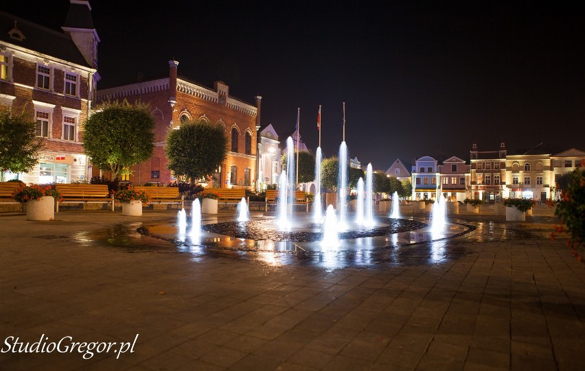 Pucki rynek po zmierzchu