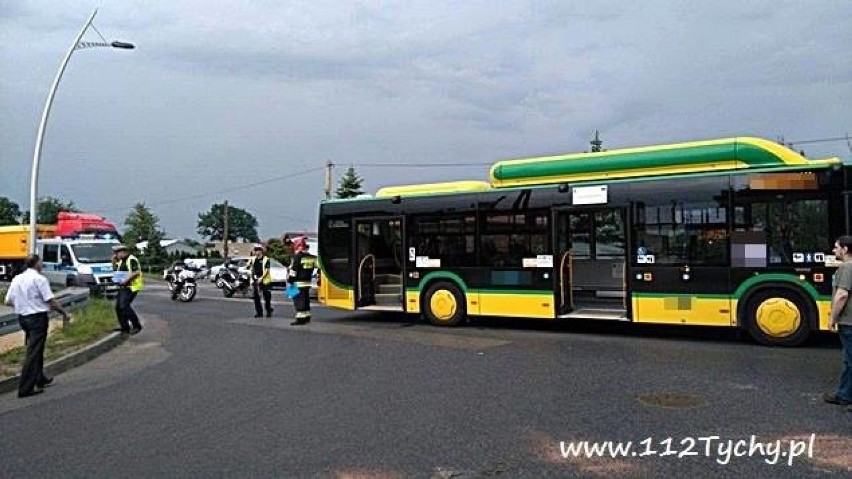 Groźny wypadek autobusu i samochodu osobowego na...