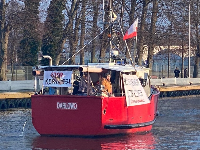 Rybacy z Darłowa protestują i apelują o wsparcie [zdjęcia] 