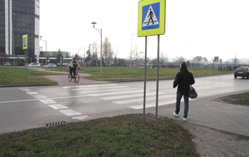 To jedno z najniebezpieczniejszych przejść dla pieszych w Kielcach. Rozwiązaniem tunel czy kładka?