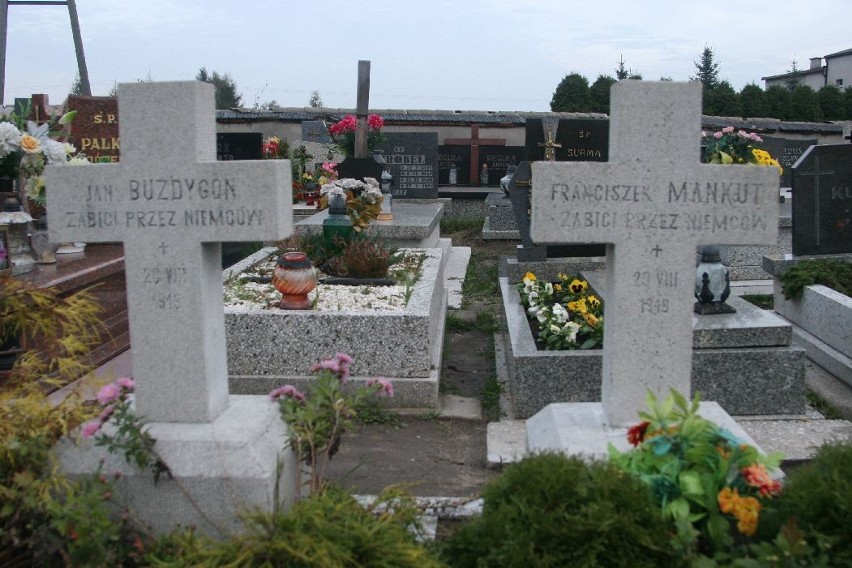 Groby sióstr zakonnych w Chełmie Śląskim