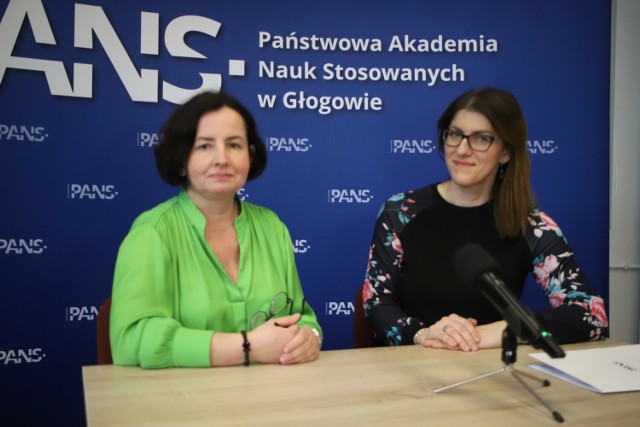 Głogowska uczelnia wybiera nowego rektora. Katarzyna Rusak (z lewej) nie kandyduje już w tym roku. Obok przewodnicząca uczelnianej komisji wyborczej Sylwia Myśliwiec