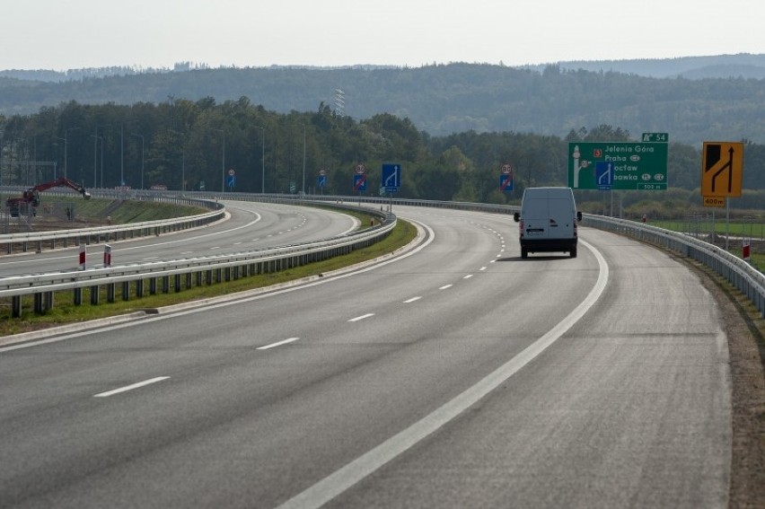 Oddane do ruchu w ostatnich miesiącach kolejne odcinki...