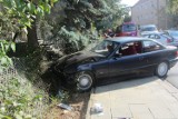 Wypadek BMW na ul. Szamotulskiej. Dwie osoby zostały ranne 